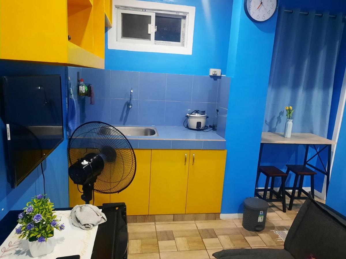 Bluenest Apartment Manila Bagian luar foto
